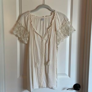 Cream lace and cotton short sleeved top